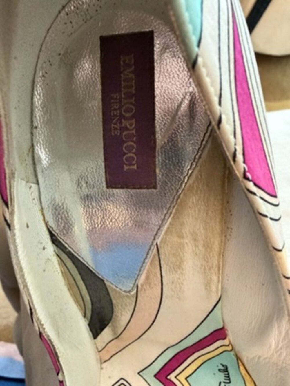Emilio Pucci Signature Print Shoes – Made in Italy – Size 38 EU / 7.5 - 8 US - Picture 7 of 8